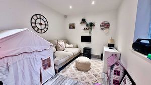 Photo 1- click for photo gallery